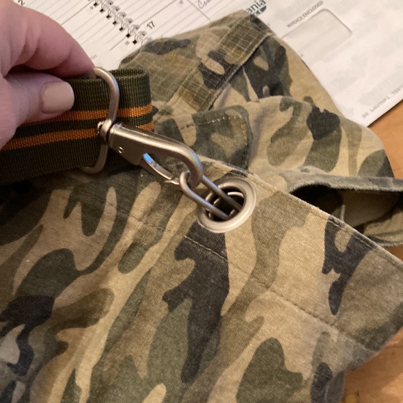 Camouflage duffel bag - Picture 2 of 4